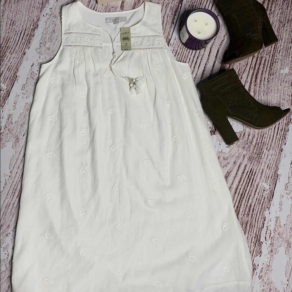 Loft Dress - Picture 12 of 13